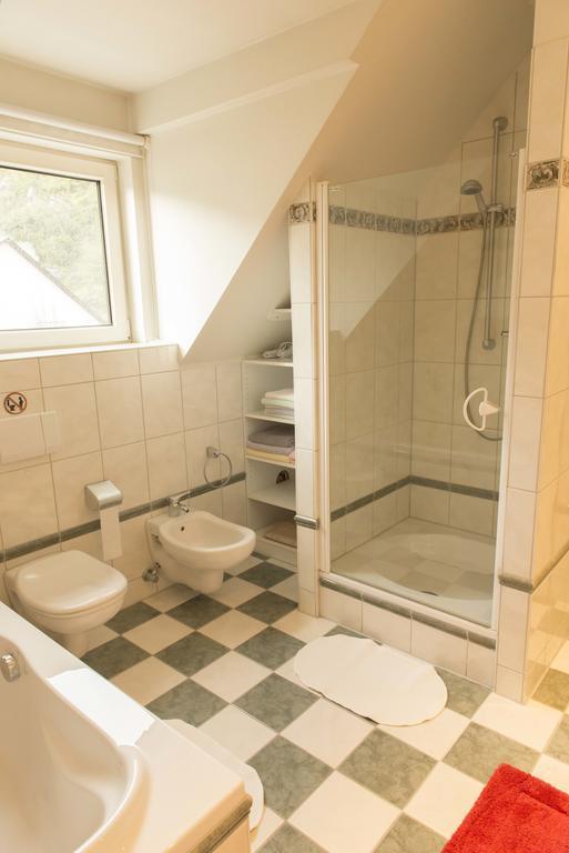 Ferienwohnung Burg Eltz Treis-Karden Ruang foto